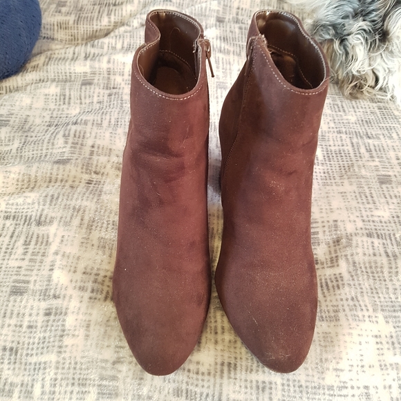 Brown Block Heels - Picture 2 of 6